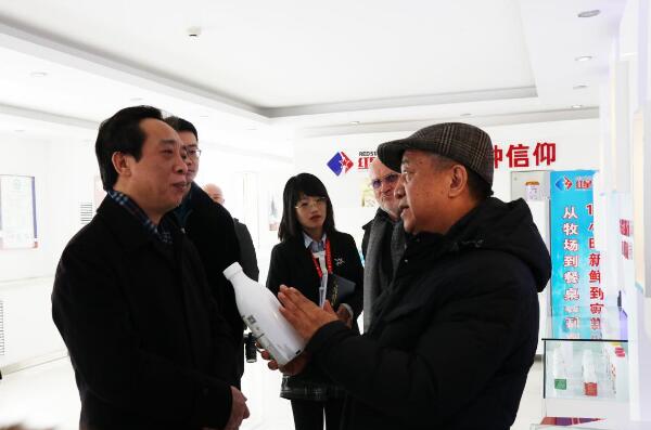 5dbdb71a32deb.jpg 3.jpg